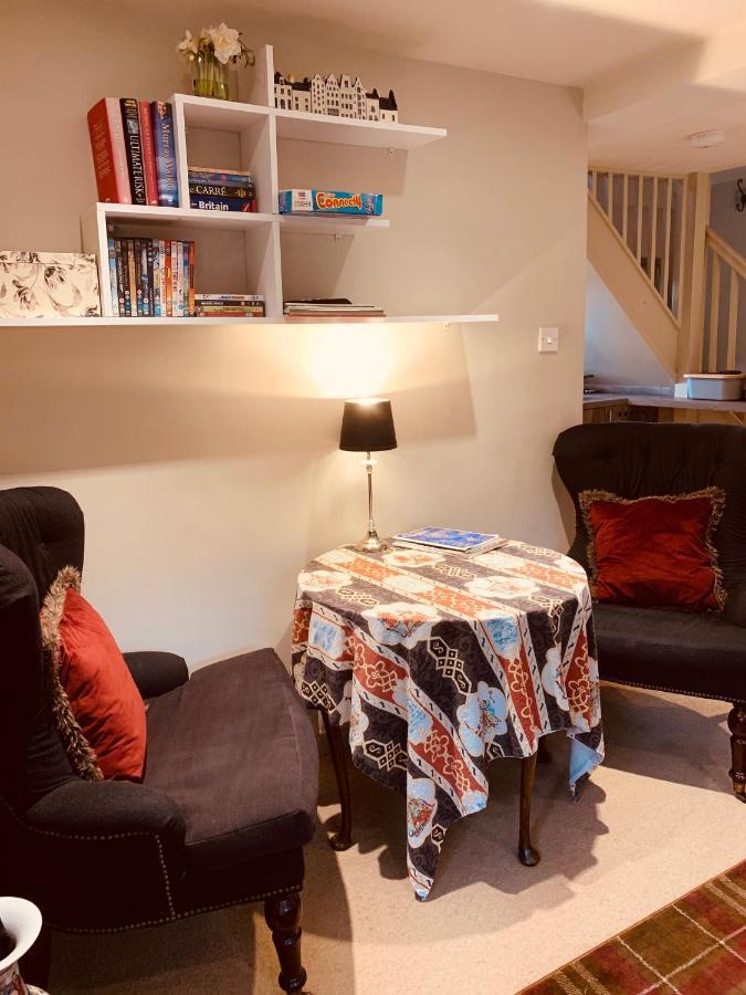 Bootmenders B&B Petersfield Exteriör bild