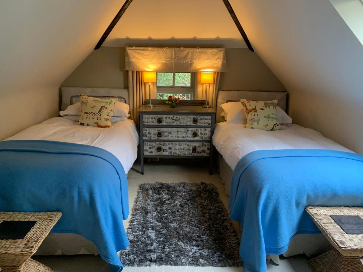 Bootmenders B&B Petersfield Exteriör bild